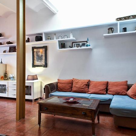 Holiday Home La Casa Azul Barcelona Luaran gambar