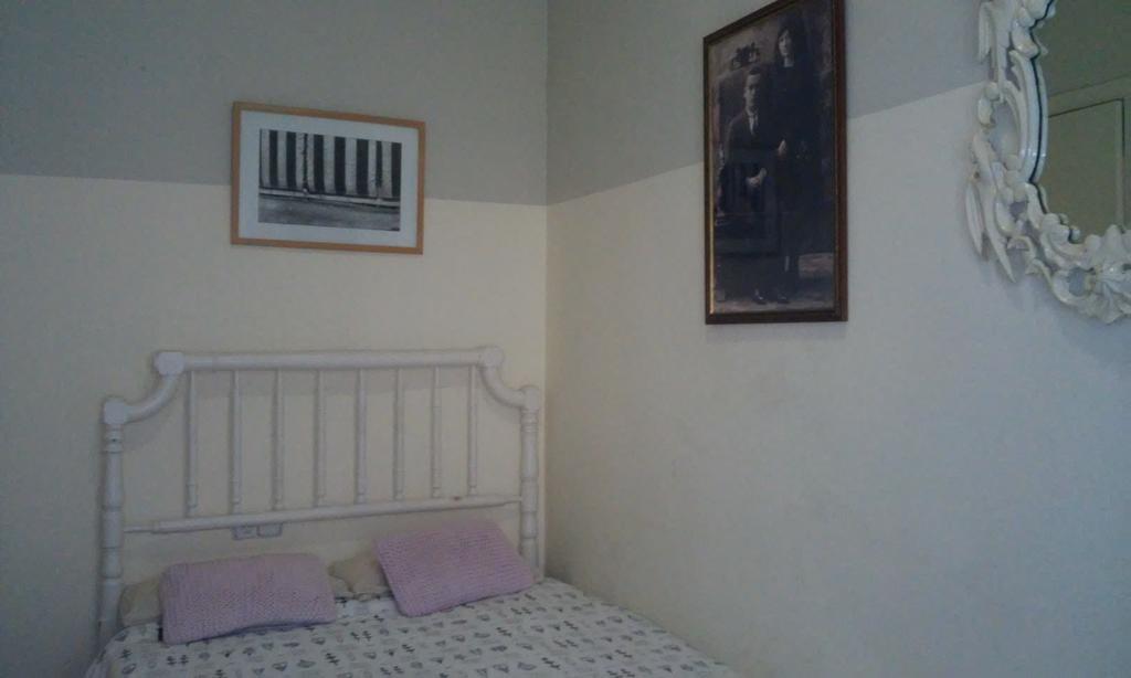 Holiday Home La Casa Azul Barcelona Luaran gambar